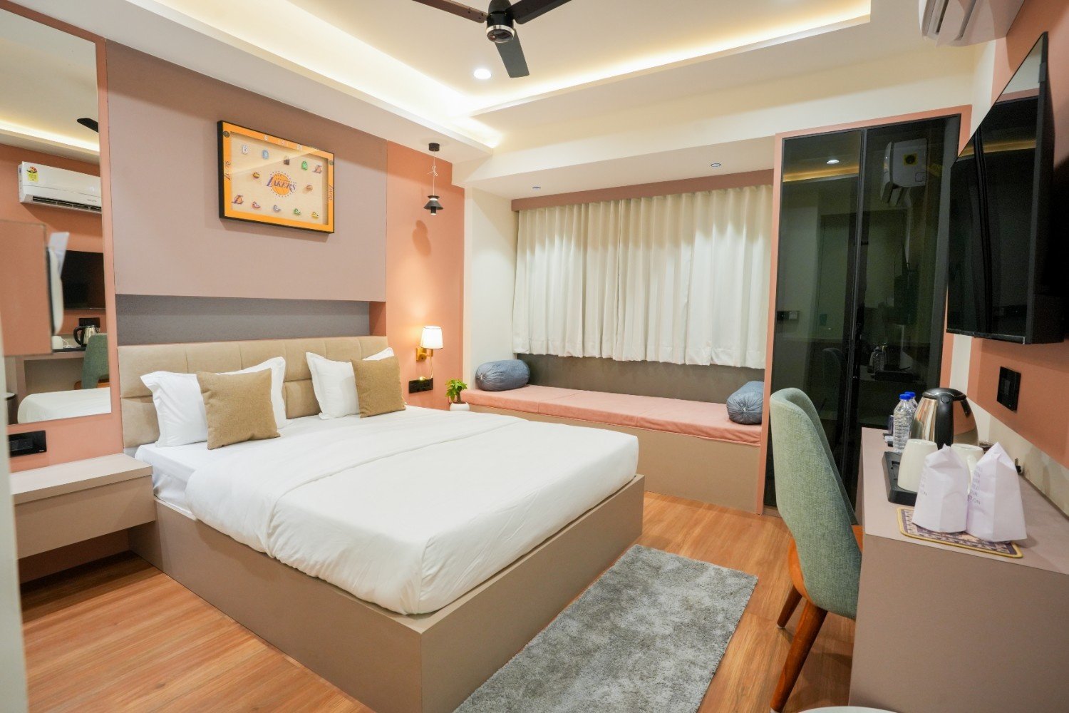 Super Deluxe Room